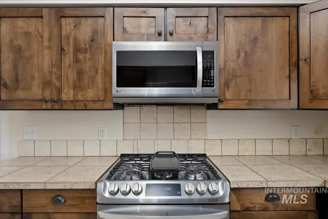 $569,900 | 727 Shoshone Street North, Twin Falls, ID 83301