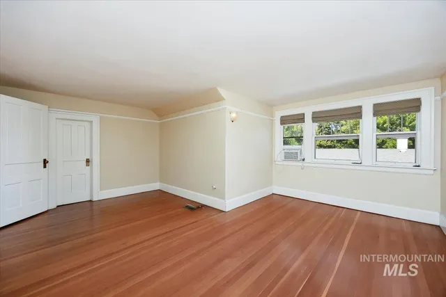 $569,900 | 727 Shoshone Street North, Twin Falls, ID 83301