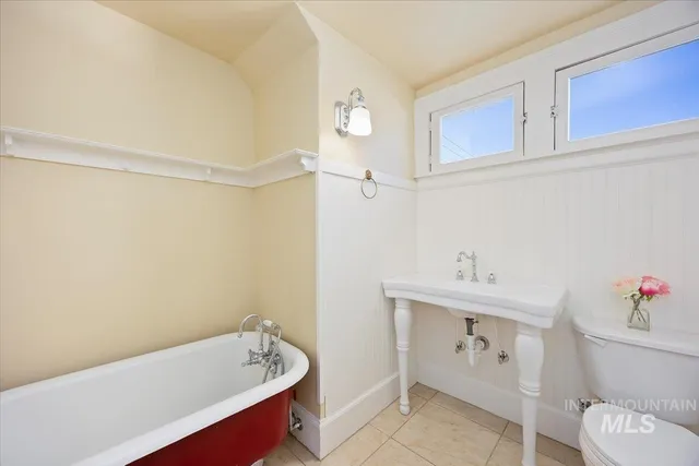 $569,900 | 727 Shoshone Street North, Twin Falls, ID 83301