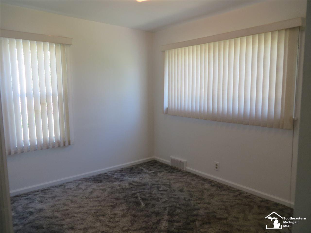 15459 Keegan Road Monroe, MI 48161 - Photo 9 of 21