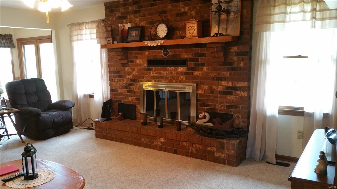 2604 Meadow Ridge Drive Highland, IL 62249 - Photo 22 of 43 Gallery Image 22