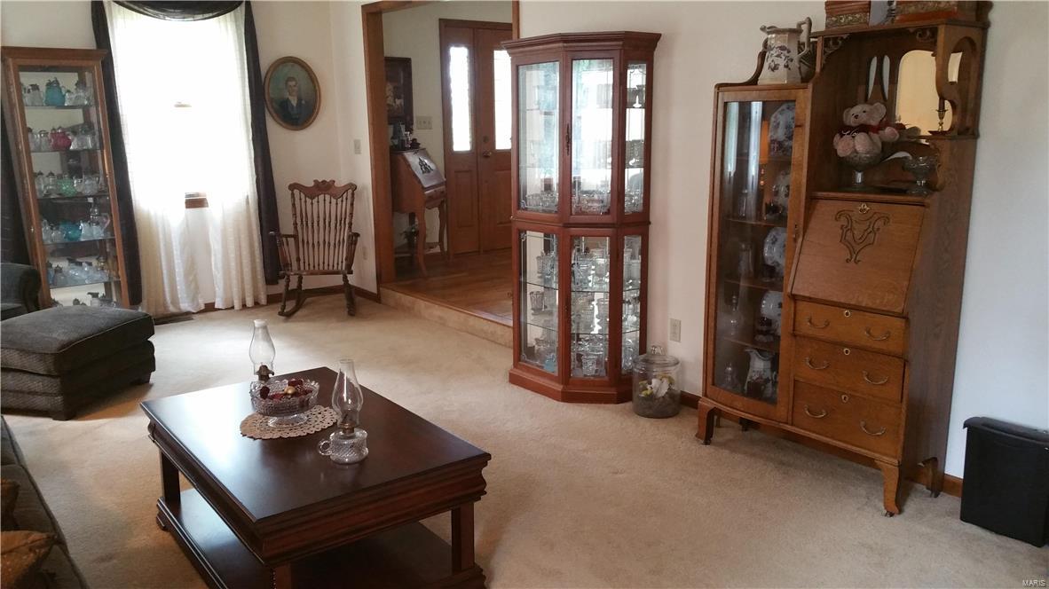 2604 Meadow Ridge Drive Highland, IL 62249 - Photo 28 of 43 Gallery Image 28
