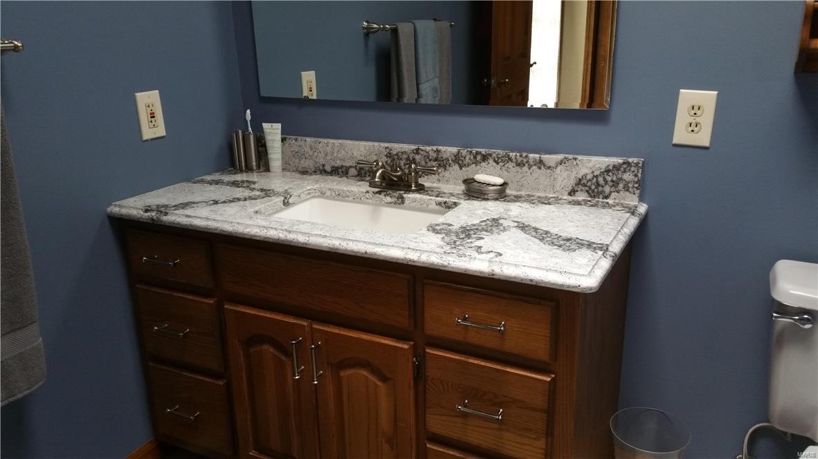 2604 Meadow Ridge Drive Highland, IL 62249 - Photo 31 of 43 Gallery Image 31