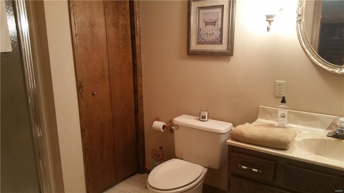 2604 Meadow Ridge Drive Highland, IL 62249 - Photo 41 of 43 Gallery Image 41
