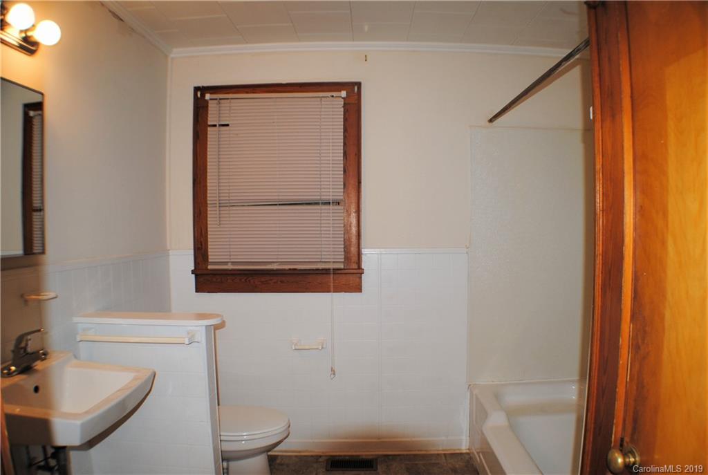 1719 Bringle Ferry Road Salisbury, NC 28146 - Photo 15 of 21 Gallery Image 15
