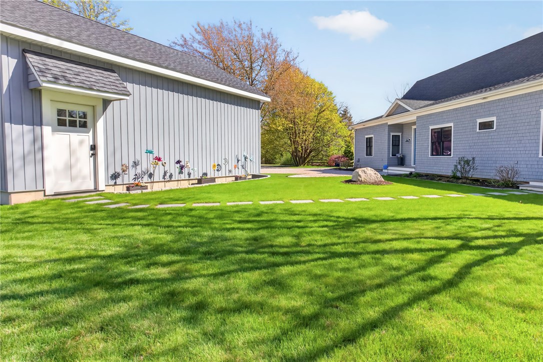 91 Charlestown Beach Road Charlestown, RI 02813 - Photo 4 of 36 Gallery Image 4