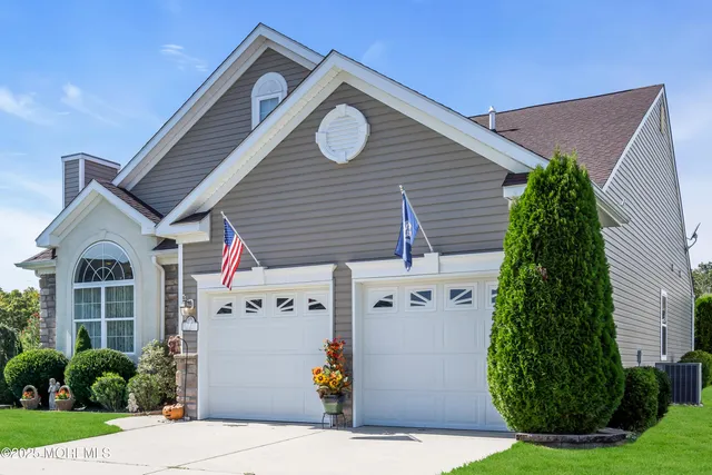 $599,000 | 8 Ventnor Court, Waretown, NJ 08758