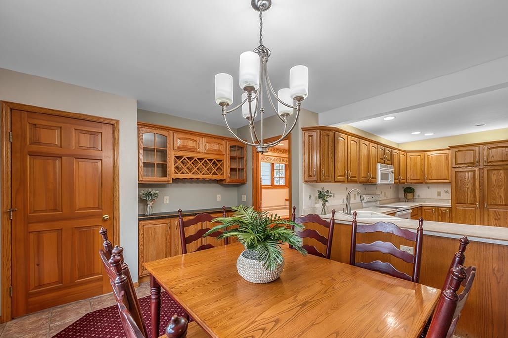 202 West 2nd Street Waunakee, WI 53597 - Photo 11 of 47