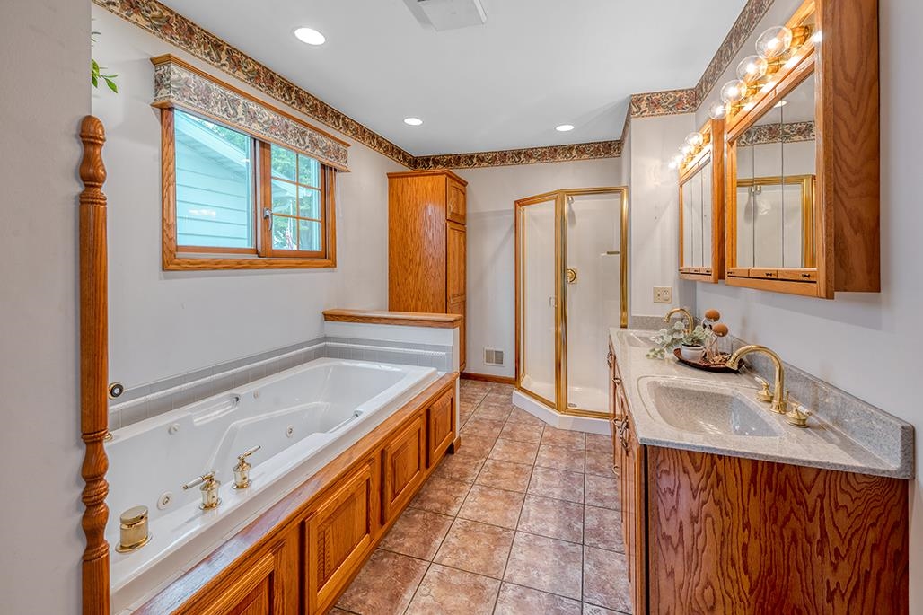 202 West 2nd Street Waunakee, WI 53597 - Photo 19 of 47