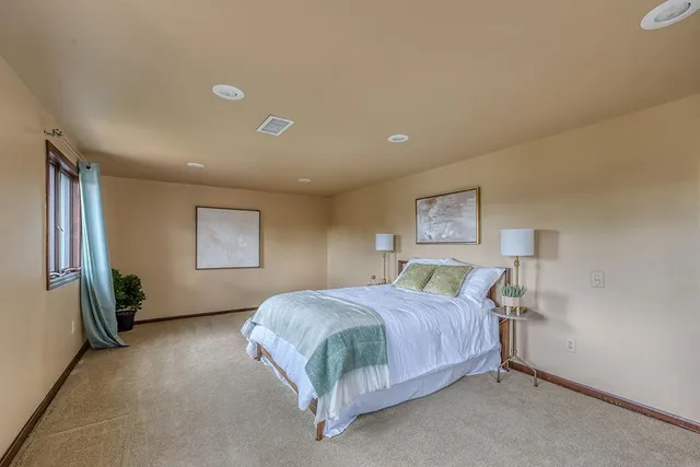 $475,000 | 202 West 2nd Street, Waunakee, WI 53597