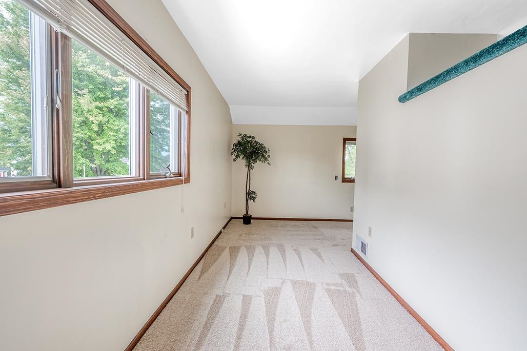 202 West 2nd Street Waunakee, WI 53597 - Photo 37 of 47