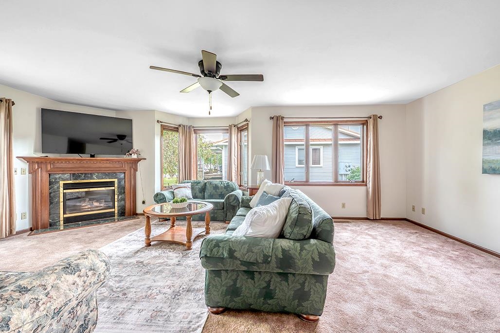 202 West 2nd Street Waunakee, WI 53597 - Photo 6 of 47