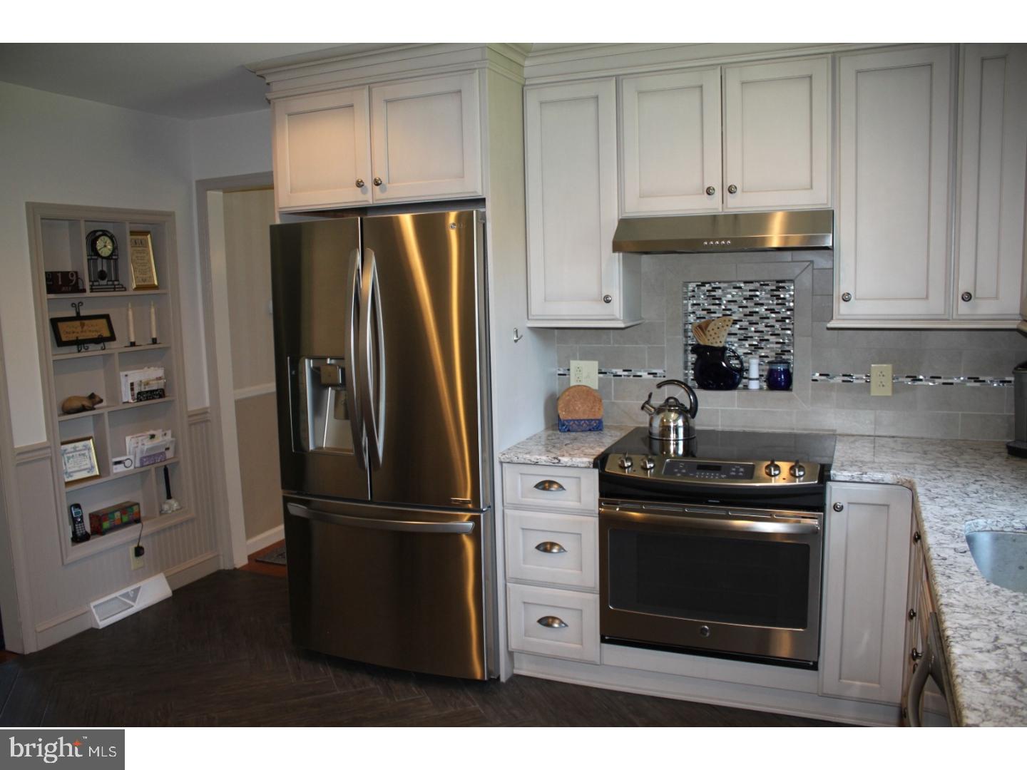 127 Barley Road Ivyland, PA 18974 - Photo 8 of 25 Kitchen