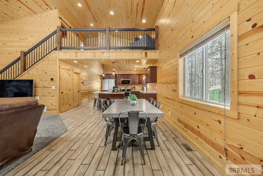 4060 Steelhead Road Island Park, ID 83429 - Photo 23 of 53 Dining
