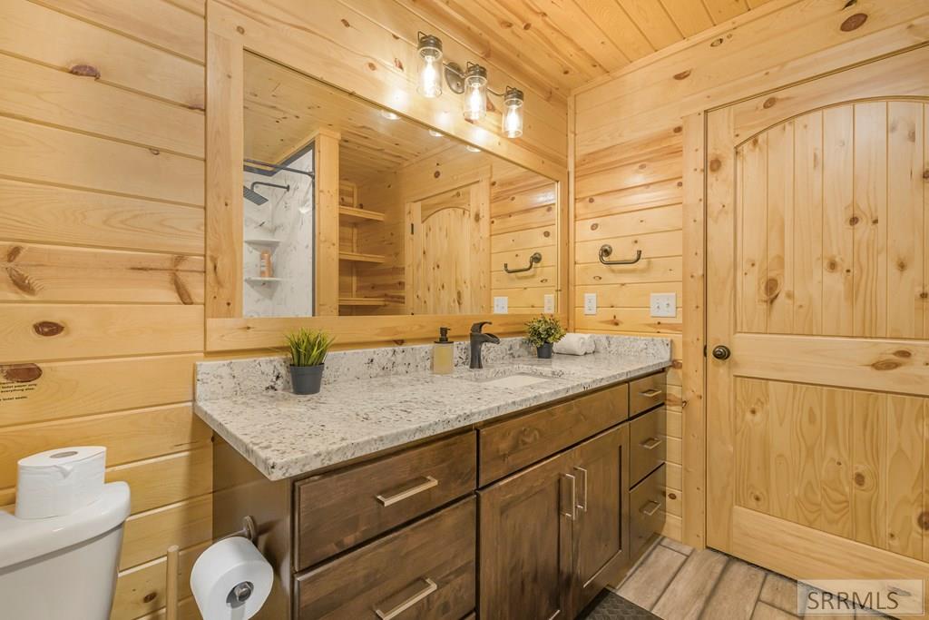 4060 Steelhead Road Island Park, ID 83429 - Photo 34 of 53 Master Bathroom
