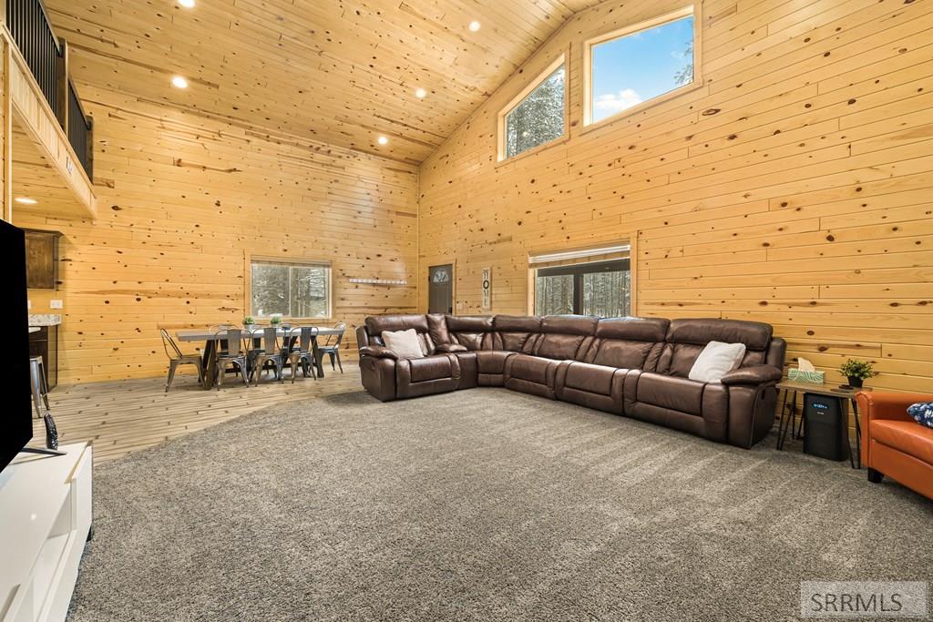 4060 Steelhead Road Island Park, ID 83429 - Photo 10 of 53 Living Room