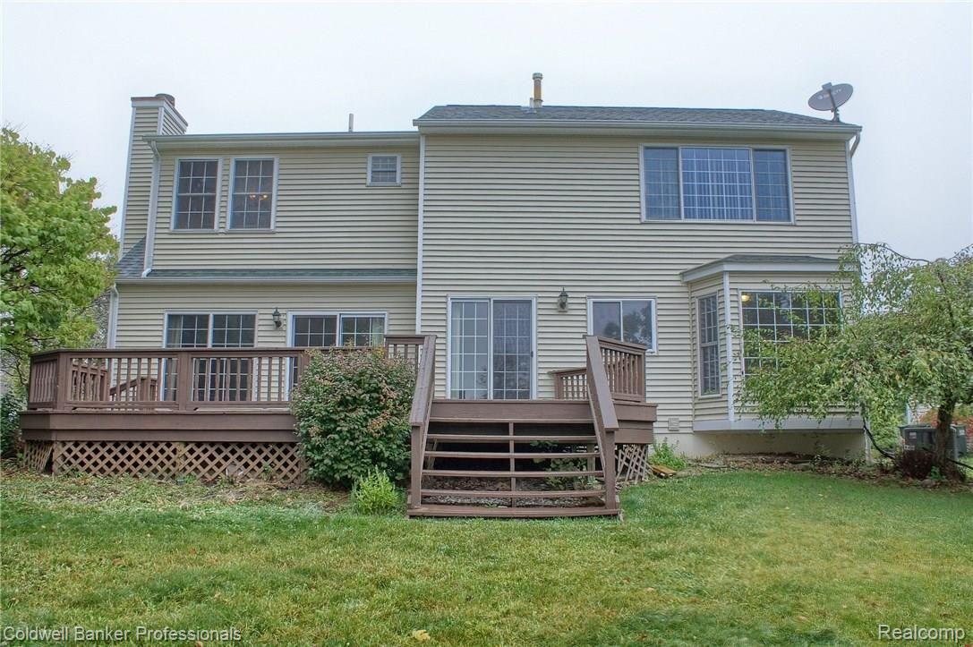 238 Parsons Lane Rochester, MI 48307 - Photo 27 of 30 Rear.jpg