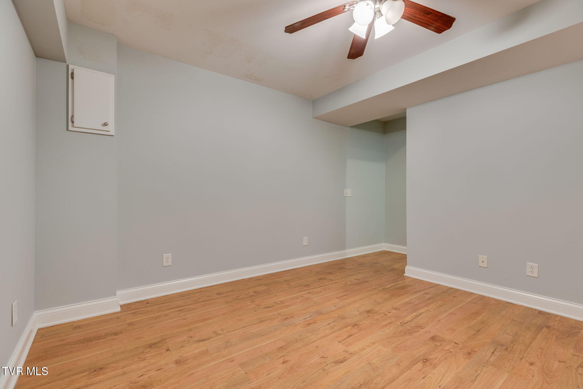 34 Logans Run, Unit 34 Gray, TN 37615 - Photo 24 of 29 027