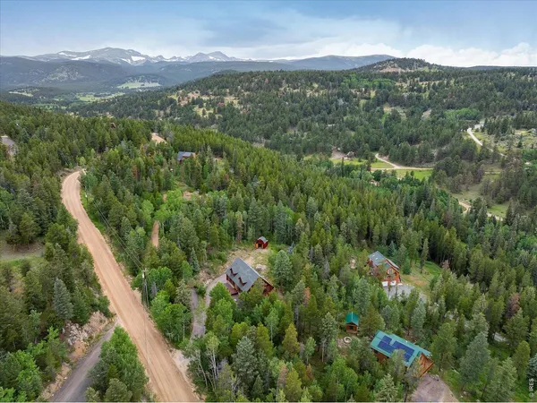 $749,999 | 280 Hummer Drive, Nederland, CO 80466