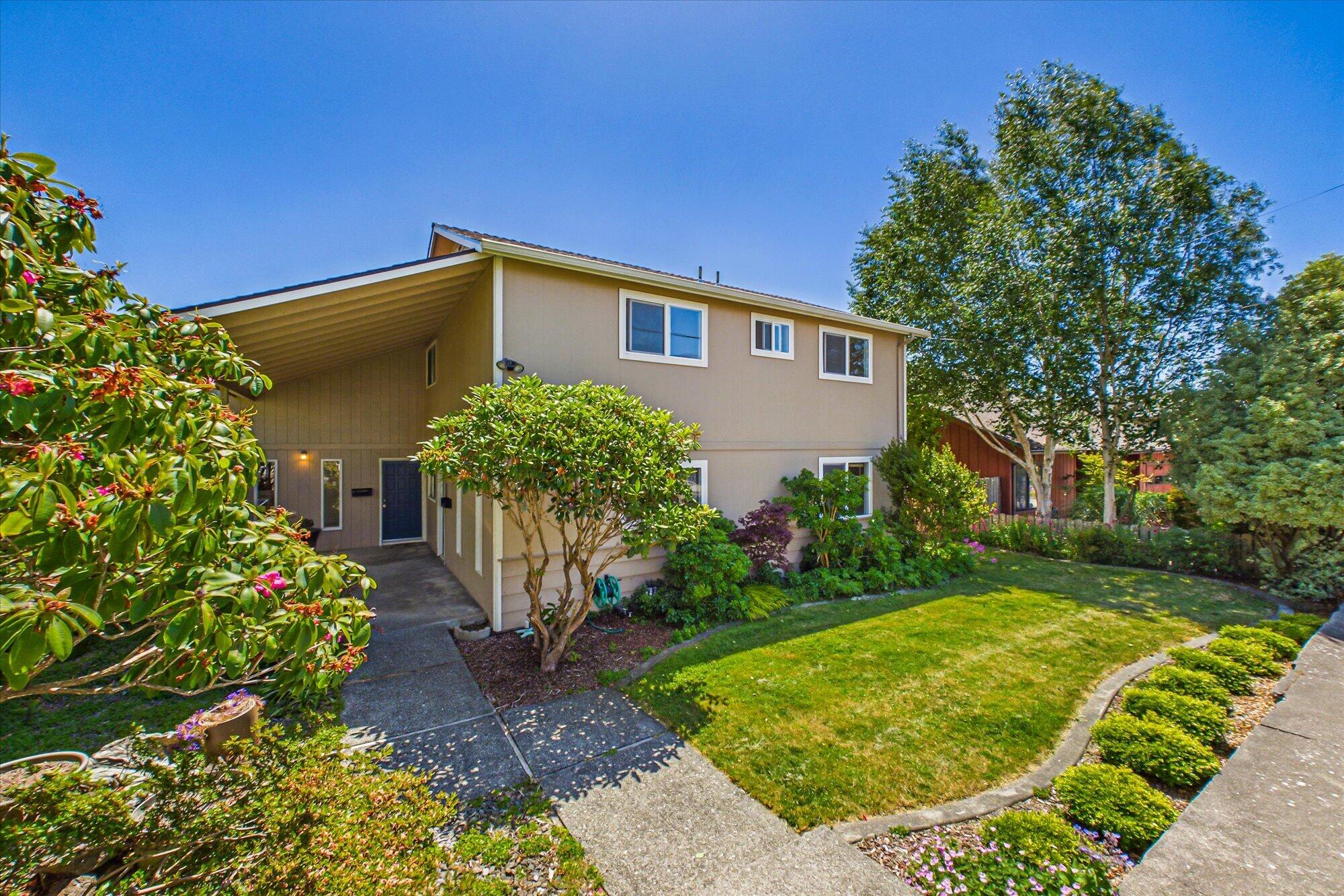 919 14th Street Arcata, CA 95521 - Photo 5 of 85