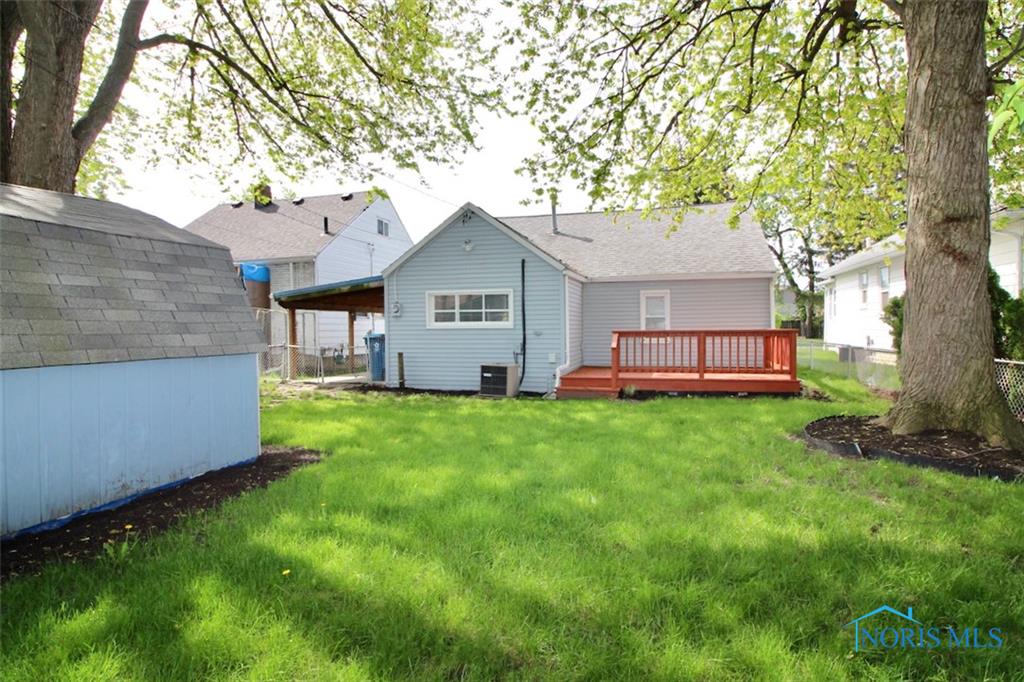 206 Windsor Road Walbridge, OH 43465 - Photo 32 of 39 Gallery Image 32