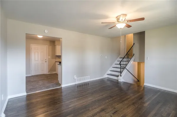 $219,900 | 15300 East 36th Terrace South, Independence, MO 64055