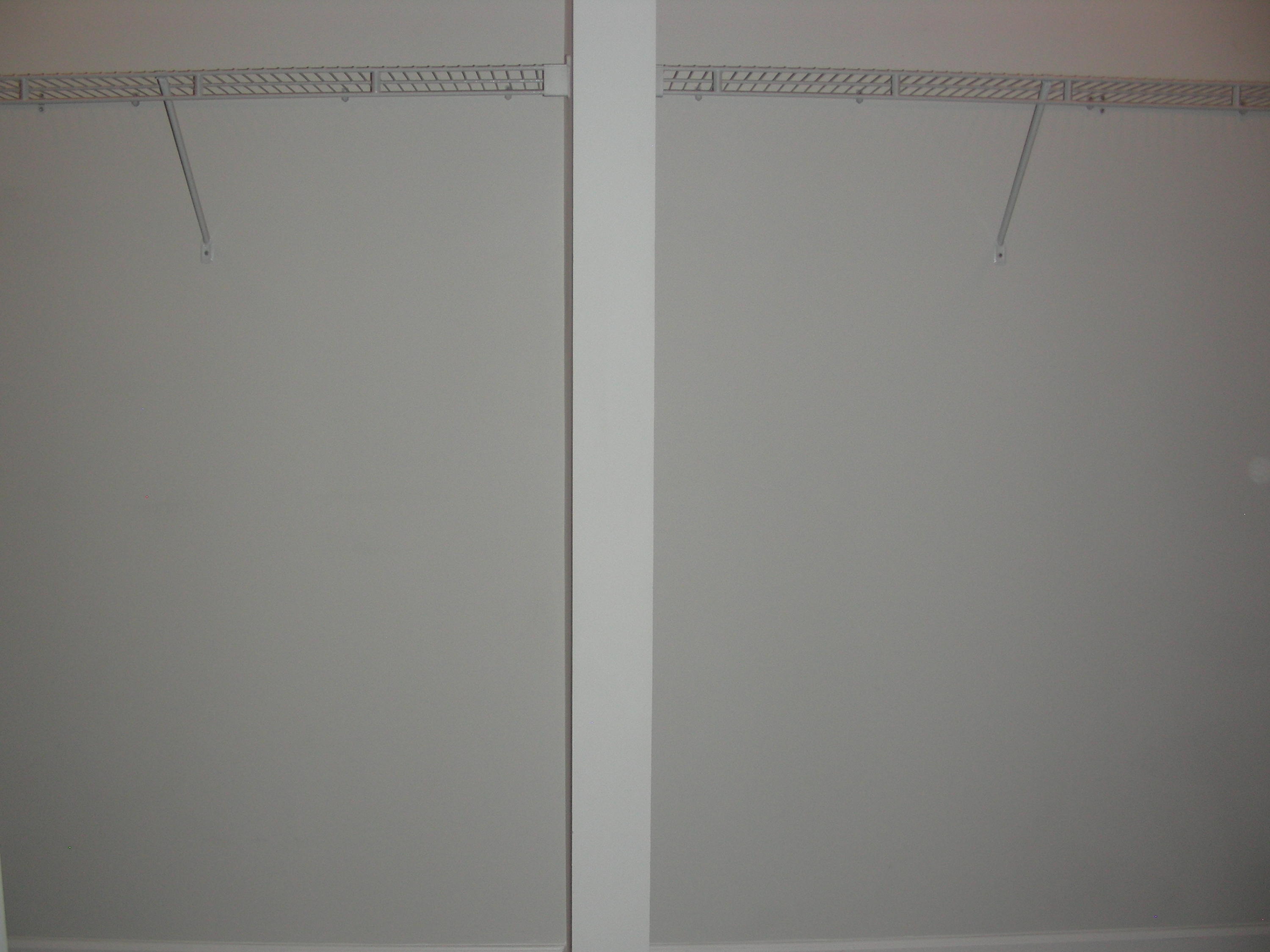 602 Kilarney Road Summerville, SC 29483 - Photo 11 of 35 MBR Walk-In closet