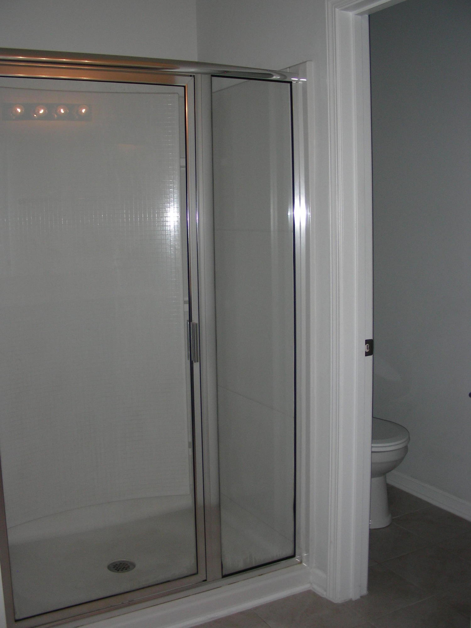 602 Kilarney Road Summerville, SC 29483 - Photo 13 of 35 Master Bathroom