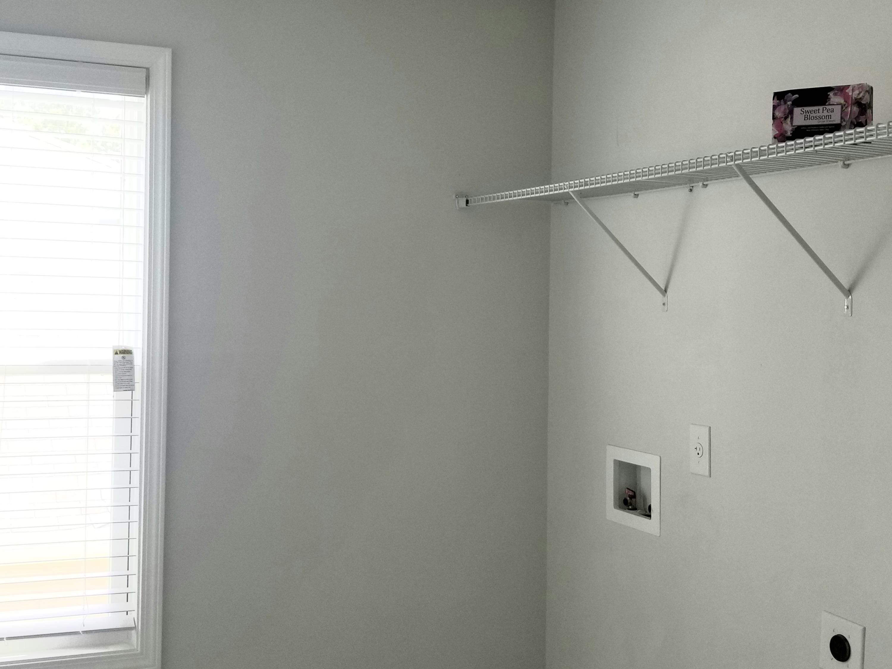602 Kilarney Road Summerville, SC 29483 - Photo 21 of 35 Laundry room