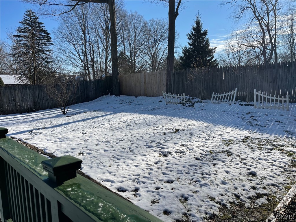 429 Florence Avenue Oneida, NY 13421 - Photo 11 of 39