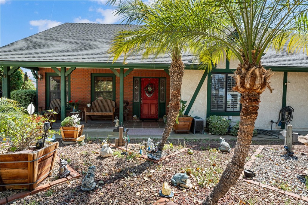 16872 Iris Avenue Riverside, CA 92504 - Photo 9 of 45