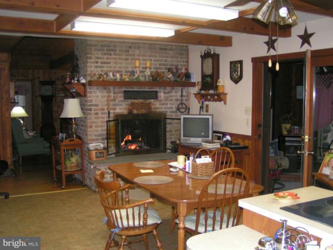 638 Big Elk Chapel Road Elkton, MD 21921 - Photo 1 of 29 Kitchen