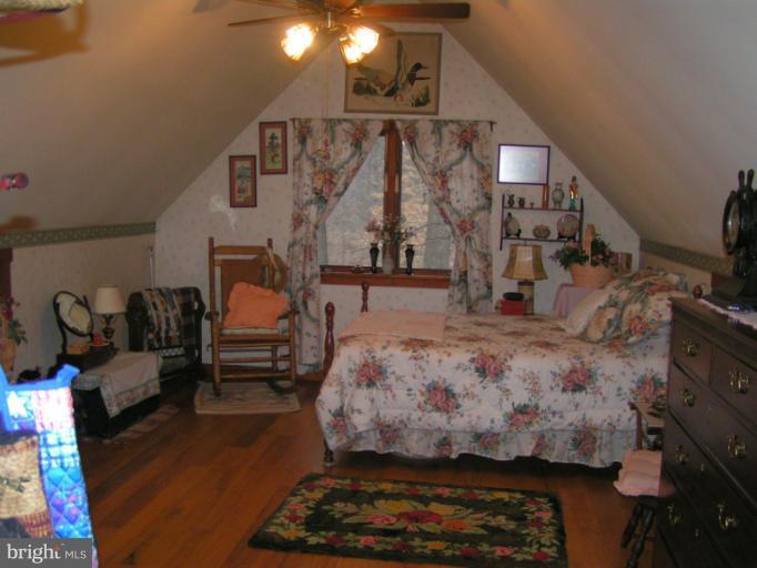 638 Big Elk Chapel Road Elkton, MD 21921 - Photo 27 of 29 Bedroom