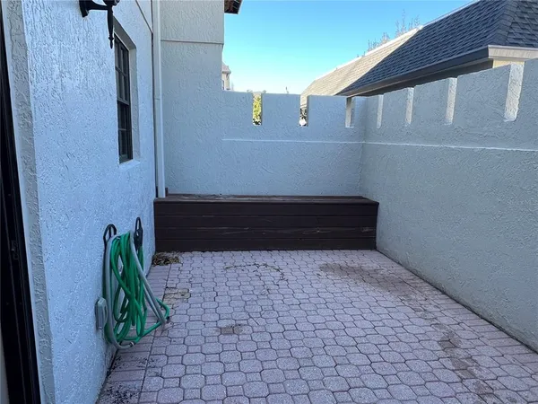 $1,975 | 18714 Wimbledon Circle, Unit 18714, Lutz, FL 33558