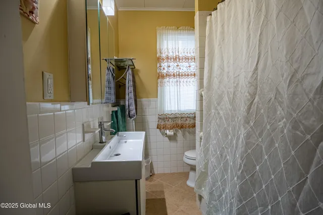 $415,000 | 1014 Baker Avenue, Schenectady, NY 12309