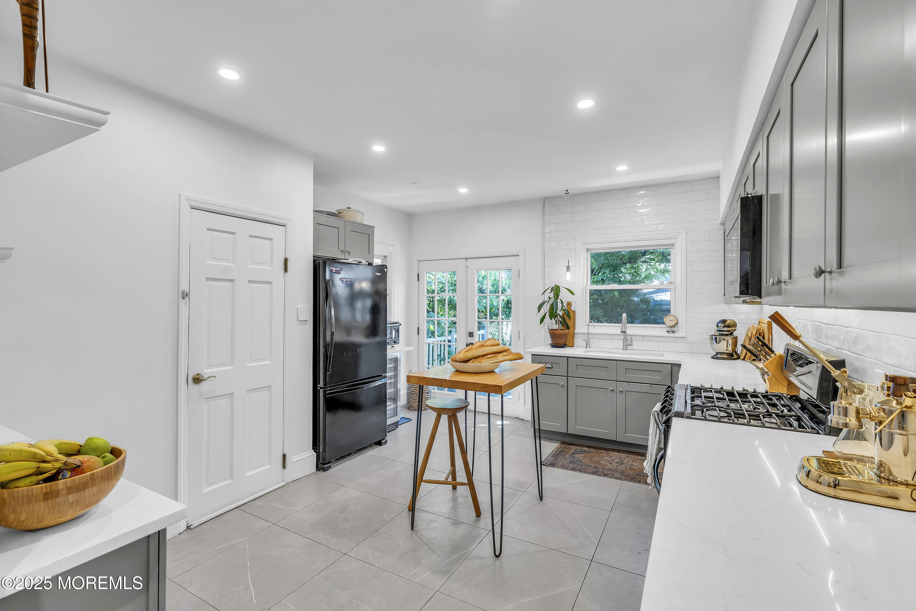 69 Maple Place Keyport, NJ 07735 - Photo 9 of 46 Kitchen