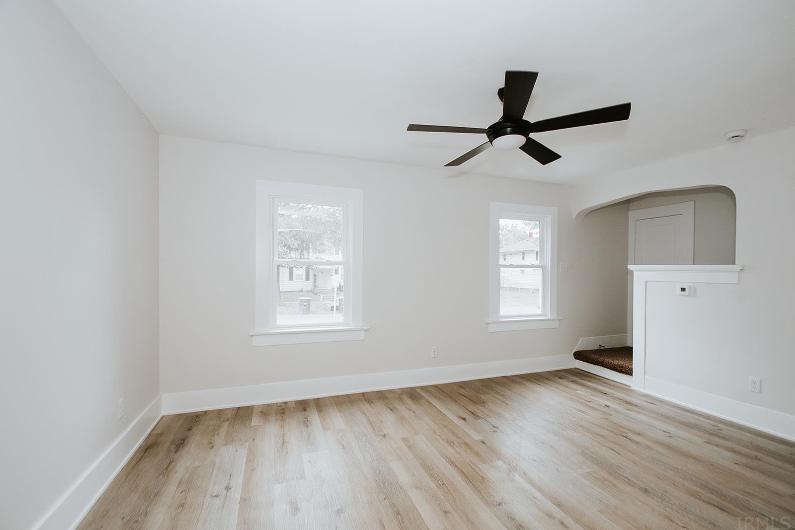 4438 Lafayette Street Fort Wayne, IN 46806 - Photo 6 of 31
