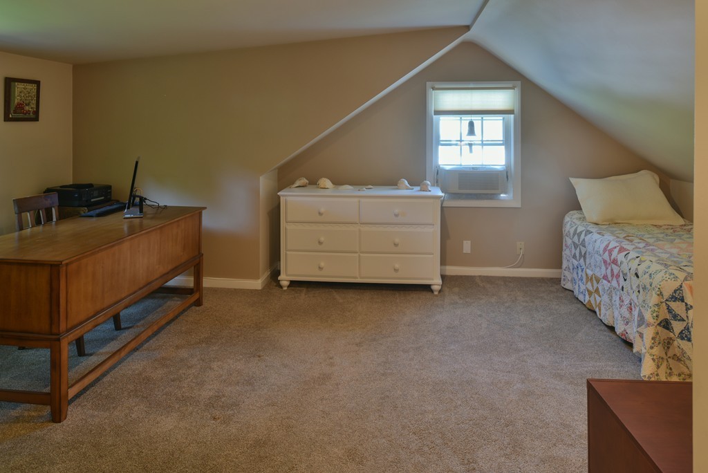 17 Naples Road Hamilton, MA 01982 - Photo 15 of 23 Gallery Image 15