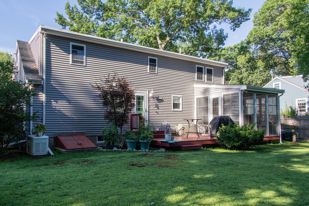 17 Naples Road Hamilton, MA 01982 - Photo 22 of 23 Gallery Image 22