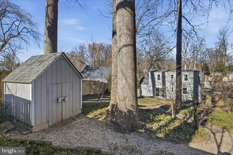 $850,000 | 7005 Jefferson Avenue, Falls Church, VA 22042