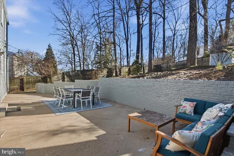 $850,000 | 7005 Jefferson Avenue, Falls Church, VA 22042