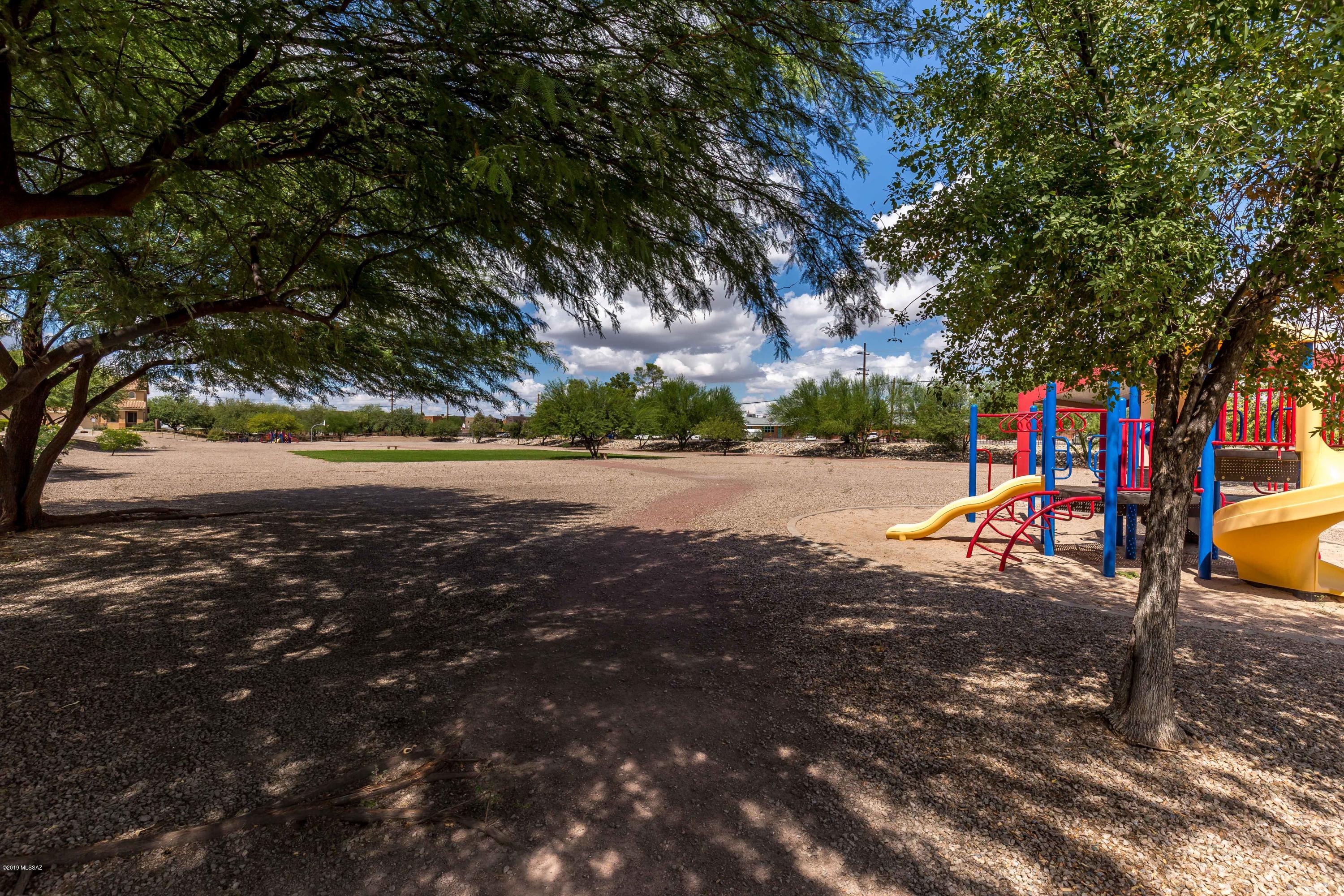 1663 West Gentle Brook Trail Tucson, AZ 85704 - Photo 31 of 33
