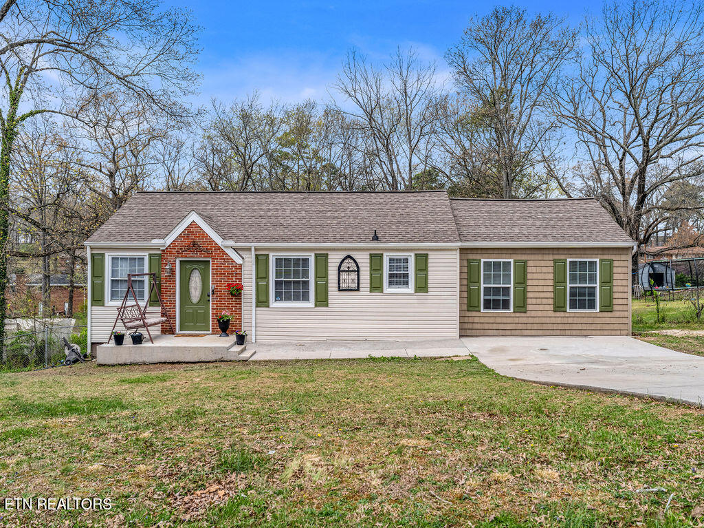 5722 Sanford Road Knoxville, TN 37912 - Photo 3 of 58 _DSC7695