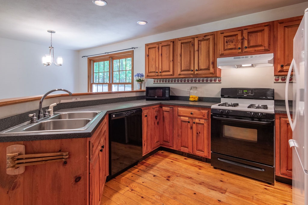 24 Priest Road Northwood, NH 03261 - Photo 26 of 40