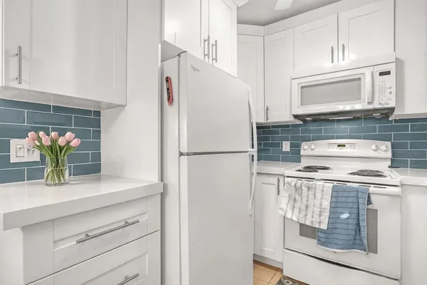$1,500 | 205 Main Boulevard, Unit 2B, Boynton Beach, FL 33435