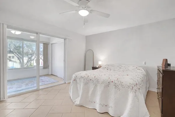 $1,500 | 205 Main Boulevard, Unit 2B, Boynton Beach, FL 33435
