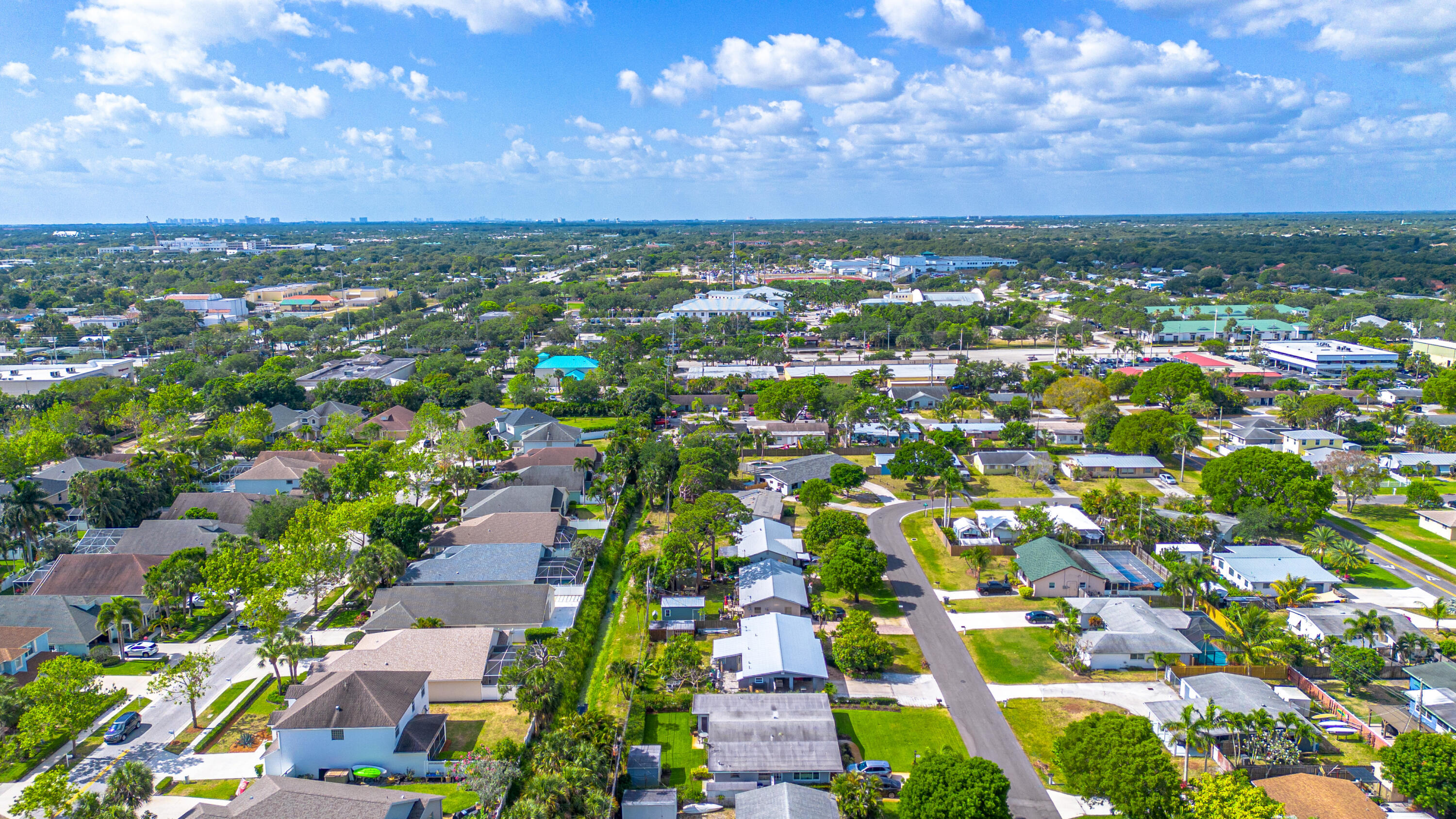 400 Pittsburgh Drive Jupiter, FL 33458 - Photo 28 of 30 an aerial view of residential houses with outdoor space