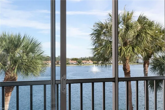 $5,500 | 2711 Citrus Lake Drive, Unit F305, Naples, FL 34109