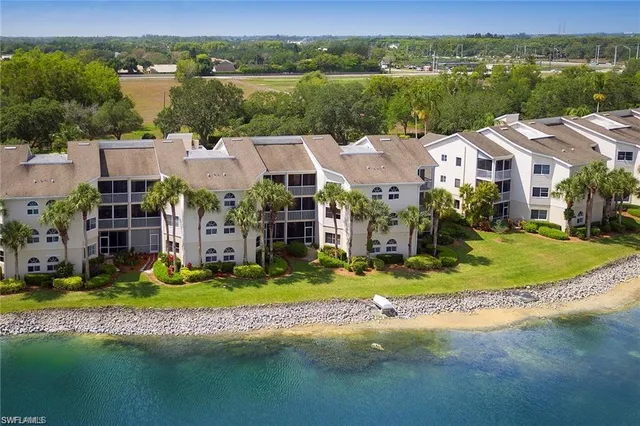 $5,500 | 2711 Citrus Lake Drive, Unit F305, Naples, FL 34109