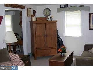 2228 Locust Road Morton, PA 19070 - Photo 5 of 6 Gallery Image 5